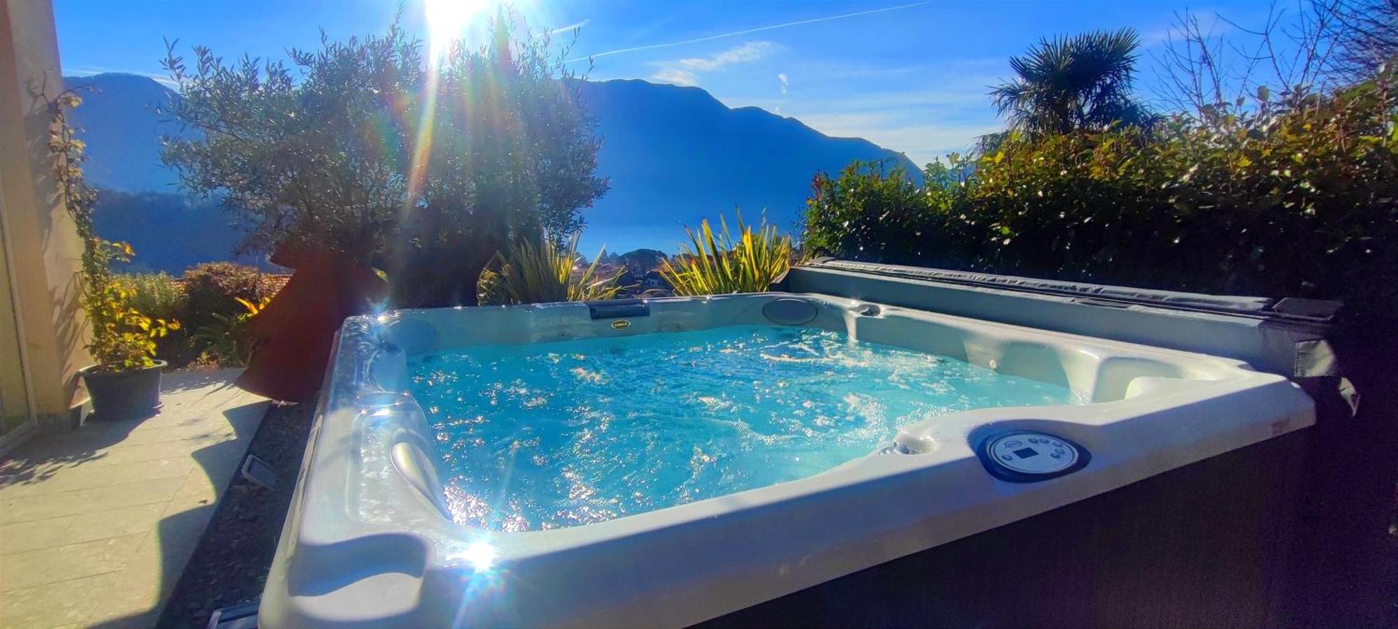 Magic Garden With Jacuzzi-Pool And Luxury Lake Como View Lenno Exterior photo